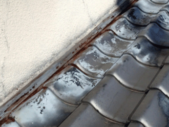 雨仕舞い板金の錆付き